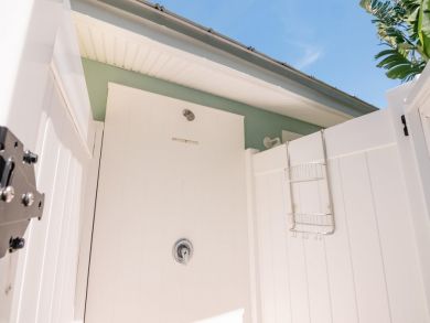 Anna Maria Island 2 Bedroom West of Gulf Drive